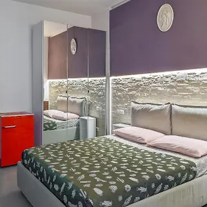 https://minimal-chic.hotelinveneto.com