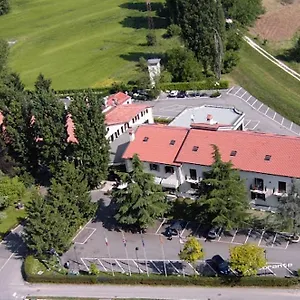 https://piroga-padova.hotelinveneto.com